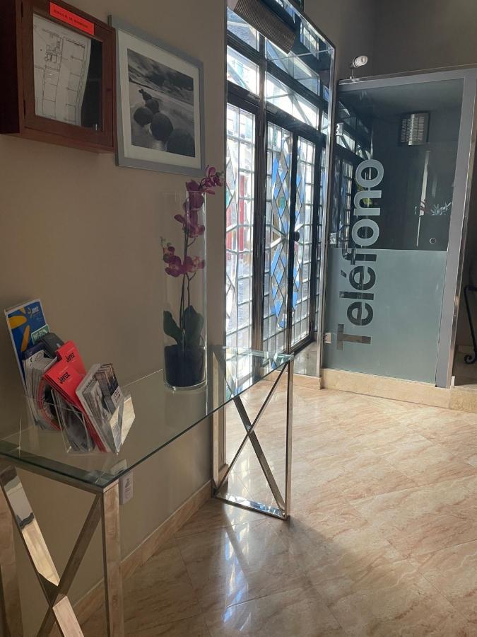 拉阿尔巴利祖拉酒店 赫雷斯 外观 照片